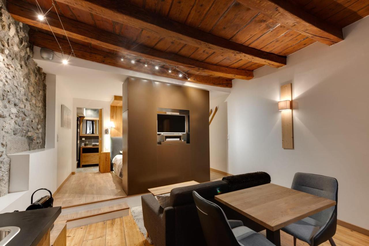 La Cour Filaterie - Suite Au D'Annecy Pdj En Option エクステリア 写真